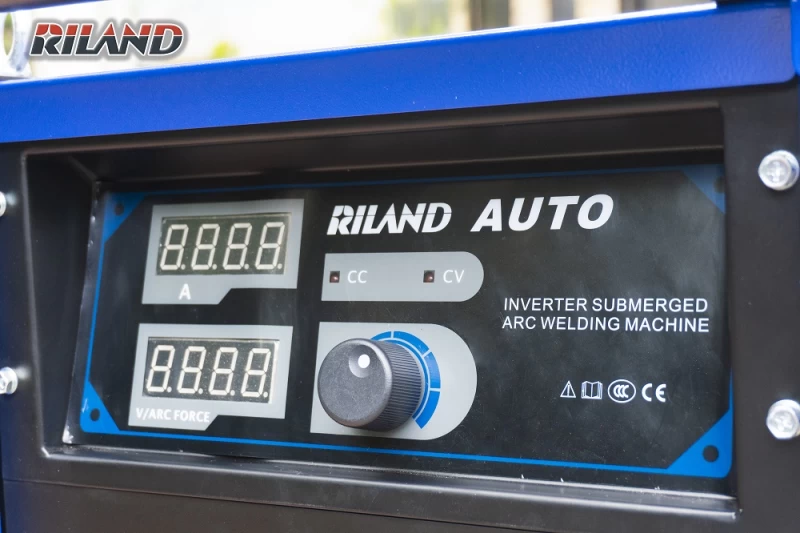 MÁY HÀN TỰ ĐỘNG RILAND MZ 1250HD - Thumbnail 1
