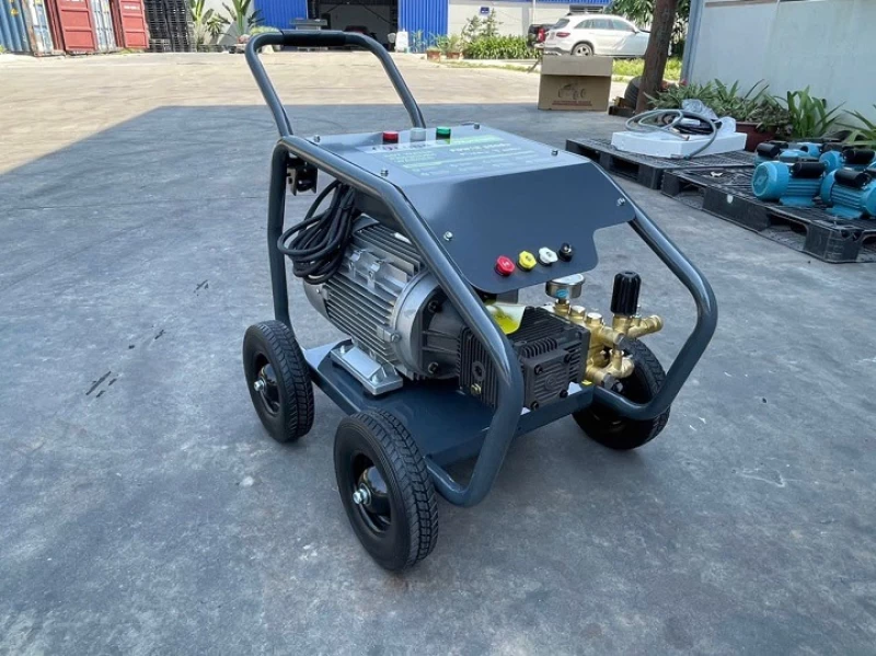 Máy Rửa Xe Cao Áp 5.5KW Luba FT5.5T4-2010 380V 3200PSI - Thumbnail 3